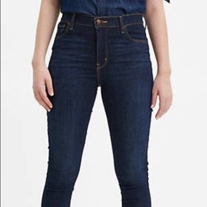 Levi’s 720 SKINNY WOMEN'S JEANS